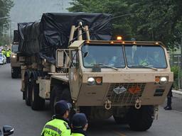 [취재파일] "사드 발사대에 전자 장비 없으니 수송 차량"…국방부의 궤변