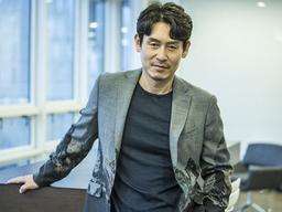 숫기 없어 <strong>양주</strong> 한 병 마시고 무대 연기했는데…