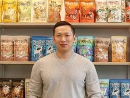 "그 <strong>아몬드</strong> 먹어봤어?"… 빚더미서 '연매출 1100억' 대박난 회사