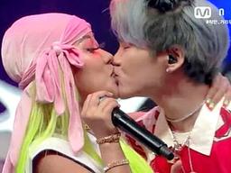 퀸와사비, 타쿠와와 키스 퍼포먼스…이효리X빅뱅 탑과 비교까지