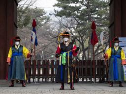 [펼쳐ZOOM] 왕궁수문장과 함께… 과거로의 <strong>시간여행</strong>