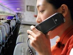 “아무나 하는 줄 알았는데” <strong>기내</strong><strong>방송</strong> 할 수 있는 승무원의 자격은?