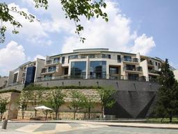 공개되자마자 화제된 전국에서 제일 비싼 <strong>아파트</strong>의 실매매가 수준