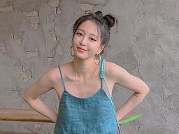 "절벽? 보여줄수도 없고"…<strong>한예슬</strong>, '구남친'부터 '몸평'대응까지 '인간 사이다'