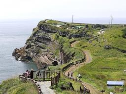 [제주, 화산섬의 속살] 100만년 전의 용틀임