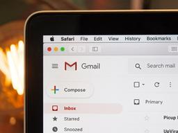 이메일의 기술: 칭찬 <strong>메일</strong>은 전체로, 실수 <strong>메일</strong>은 개별로