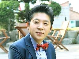 <strong>박상철</strong> 아내 "30억 아파트 요구NO…나에겐 '미친X', 전처엔 고급아파트"