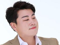 <strong>김호중</strong> 前여친, "아버지가 돈 노린 똥파리? <strong>김호중</strong> 믿은 죄밖에"