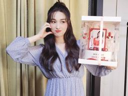 `최민환♥` 율희, `29kg 감량` 후 물오른 미모..."생애 첫 다이어트 성공"