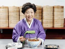 “약식·오미자화채, 집에서 쉽게 만드는 궁중병과” …인간문화재 정길자 궁중병과연구원장