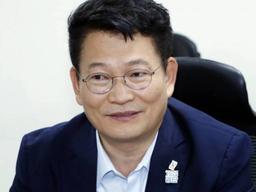 송영길 "뉴질랜드 <strong>외교관</strong> 성추행? 180㎝ 덩치 큰 남직원인데…" 황당 해명