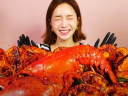 10년 무명 배우가 400만 유튜버로 대박난 사연