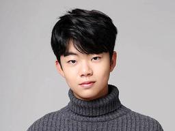 ‘부부의 세계’ 아역 <strong>정준원</strong>, 음주·흡연 논란 후 소속사와 계약해지