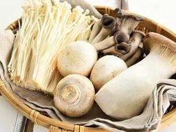 <strong>건강에</strong> <strong>좋은</strong> 버섯, 날로 먹으려면…