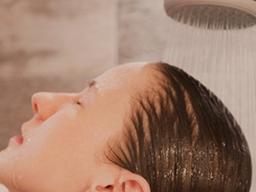 “내 헝클어진 머리카락”... 올바른 머리 감기 얼마나 알고 계세요?