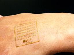 “앗 뜨거”… 고통 느낄 수 있는 인공<strong>피부</strong> 개발