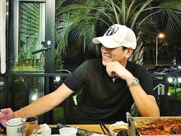 <strong>류시원</strong> 근황, 49세 나이에도 근육질 몸매…"여전한 미소"