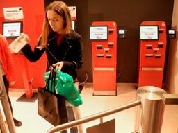 러시아 최대 유통점 아샨의 새로운 <strong>시도</strong>