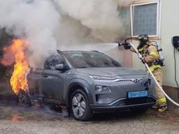 [단독]12번 불탄 <strong>전기차</strong> '<strong>코나</strong>'…국과수 "배터리 열폭주 추정"