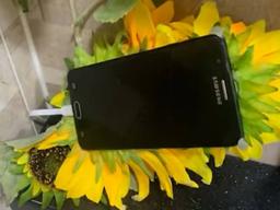 <strong>해바라기</strong> 조화 뒤에 ‘몰카’…두 딸 훔쳐 본 새아버지