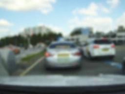 고객차량 끌고 다니며 '야, 타!'…성희롱까지 해댔다