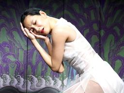 “엄마와 <strong>화해</strong>하려”… 토슈즈 벗고 ‘굿판’ 오른 발레리나