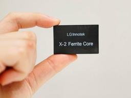 전자소재 '탈일본' 바람… 반도체·디스플레이 속속 성과