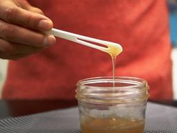 코로나에 <strong>꿀벌</strong>도 위기, ‘<strong>꿀벌</strong> 없는 꿀’ 개발 주목