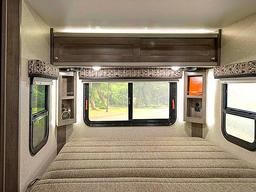 ‘오피스텔 전셋값’ 연예인 부부가 보고 후회했다는 캠핑카 내부 수준