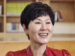 한비야 “우리 부부에게 가장 중요한 것은 우정”