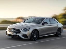 [라이벌 시승기]BMW 5시리즈 vs 벤츠 <strong>E</strong><strong>클래스</strong> "서로를 탐하다"