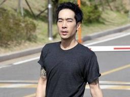 고영욱, <strong>SNS</strong> <strong>개설</strong> 이틀만 폐쇄 당해..성범죄자 신고 이유?(종합)