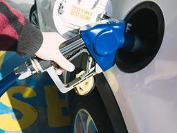 <strong>주유</strong>할 때 정신을 바짝 차려야 하는 이유