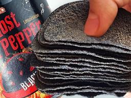 CU가 원칩 열풍에 뒤늦게 단독 수입해왔다는 과자 정체