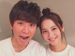 '불륜' <strong>와타베 켄</strong>, '日 김태희' 아내와 이혼 NO "살면서 신뢰 회복할 것"