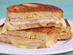 <strong>K</strong>-<strong>Pop</strong> 토스트? 인도네시아 한국식 토스트 인기