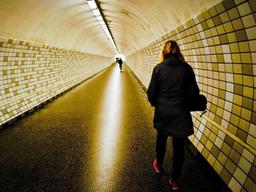 코로나 공기 전파, 좁은 복도는 얼마나 위험할까