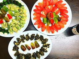 그 <strong>밥상</strong>에는 누구의 눈물도 없어서 아름다웠다