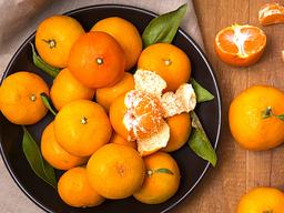 [카드뉴스] <strong>귤</strong>에 핀 곰팡이, 떼고 먹으면 괜찮을까