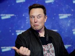 '저 세상 주식' 테슬라 탄 머스크, 세계 최고 부자됐다