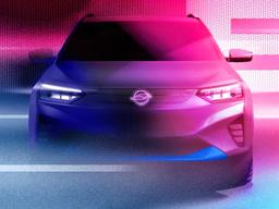 "미워도 다시 한번"…'47살' 코란도, 전기차로 '역주행' 할까