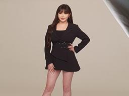 <strong>박봄</strong>, 11㎏ 감량 후 무보정 컷 공개…"자신감 넘쳐"