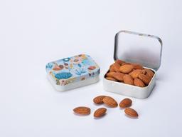 그녀가 23알 아몬드로 챙기는 뷰티 <strong>비법</strong>