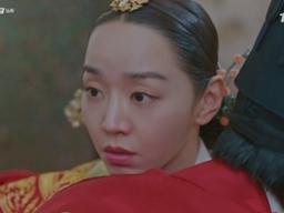 ‘<strong>철인왕후</strong>’ 신혜선, 임신 진단에 충격→김정현 “내가 아비라니” 감격…엇갈린 반응