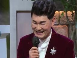 트로트 가수 <strong>준호</strong> "13세 연상 아내, 혼인신고 때 나이 알아"