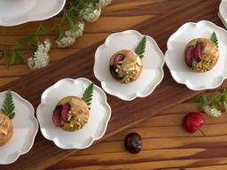 한겨울에 즐기는 봄맛 간식 ‘체리 미니찰떡파이’