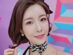 부메랑이 된 어느 트로트 가수의 '인과응보' 교훈