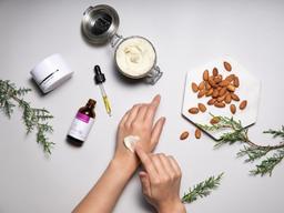 하루 23알 아몬드로 만드는 데일리 뷰티 <strong>습관</strong>