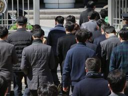 공무원들도 <strong>이직</strong>을 꿈꿀까?