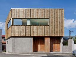 볏짚을 두른 집... 부엌과 <strong>욕실</strong>에서 심신을 치유하다